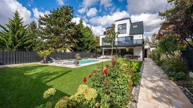 4 bedrooms Villa in Vienna, Austria No. 171783