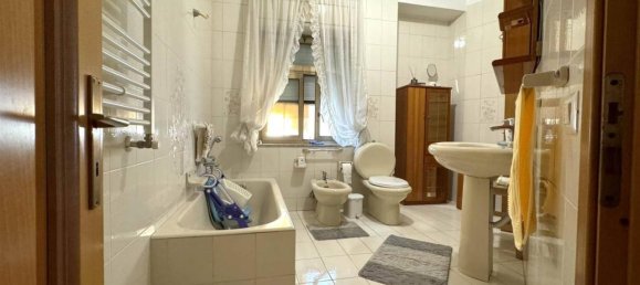 5-Zimmer Wohnung in Misterbianco, Italy, Nr. 22397 17