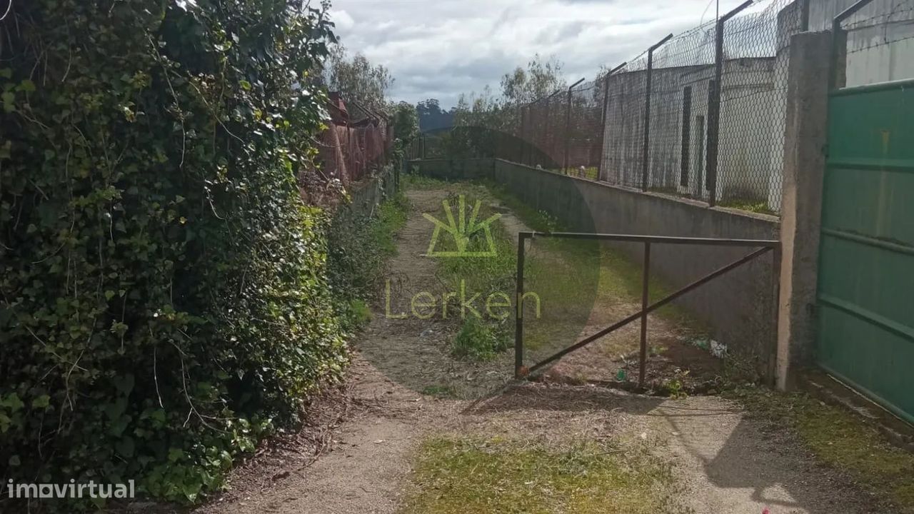 Земельный участок 2800м² в Брага, Португалия № 210973