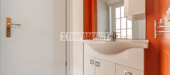2-salle Appartement à Milan, Italy No. 275865 2