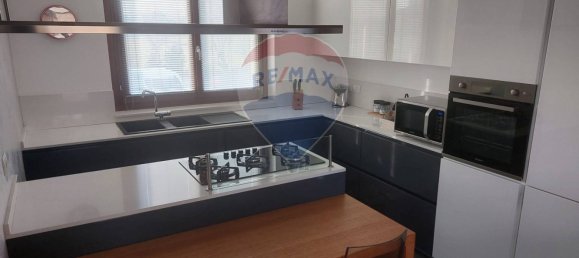 3 bedrooms Apartment in Seregno, Italy No. 319433 2