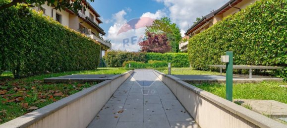 3 bedrooms Apartment in Seregno, Italy No. 319433 4