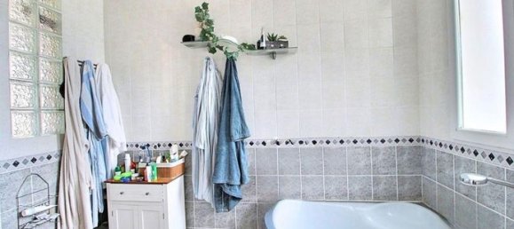 215m² Commercial property in Pyrenees-Orientales, France No. 315052 13