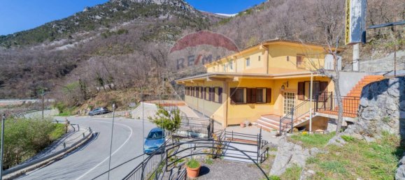 5 rooms Commercial property in Pacentro, Italy No. 339927 29