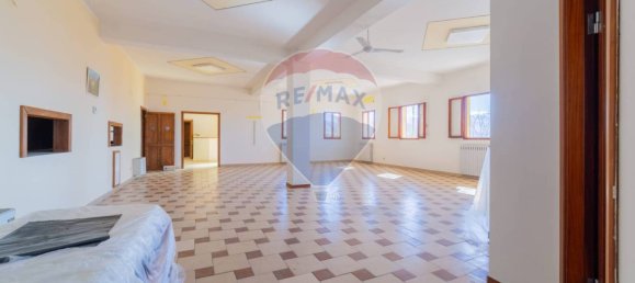 5 rooms Commercial property in Pacentro, Italy No. 339927 24