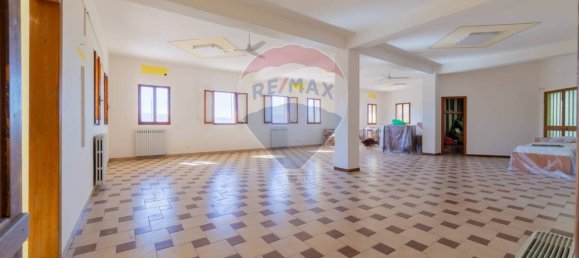 5 rooms Commercial property in Pacentro, Italy No. 339927 25