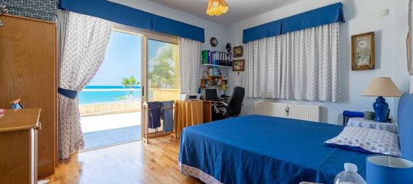 4 غرف نوم منزل في Pervolia, Cyprus رقم 7659 15