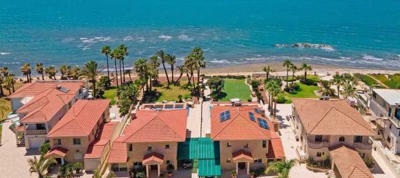 4 غرف نوم منزل في Pervolia, Cyprus رقم 7659 4