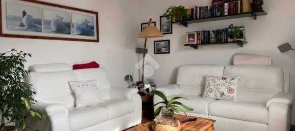 3 Schlafzimmer Wohnung in Casella, Italy, Nr. 189691 19