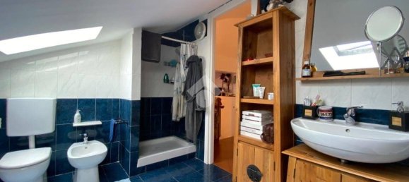 3 Schlafzimmer Wohnung in Casella, Italy, Nr. 189691 33