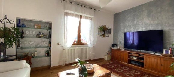 3 Schlafzimmer Wohnung in Casella, Italy, Nr. 189691 18