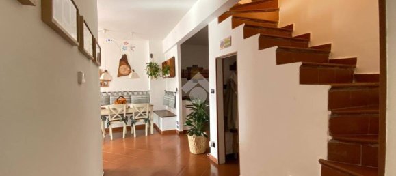 3 Schlafzimmer Wohnung in Casella, Italy, Nr. 189691 26