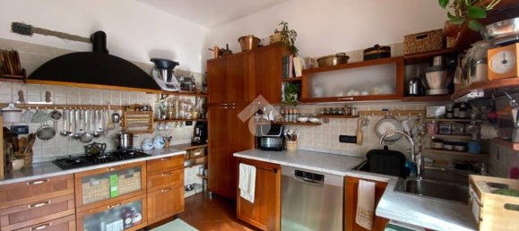 3 Schlafzimmer Wohnung in Casella, Italy, Nr. 189691 14