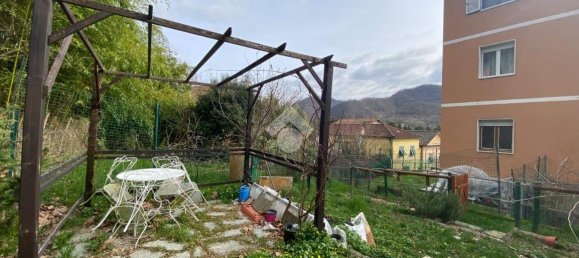 3 Schlafzimmer Wohnung in Casella, Italy, Nr. 189691 3
