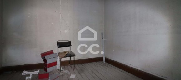 9 bedrooms Building in Coimbra, Portugal No. 64477 5