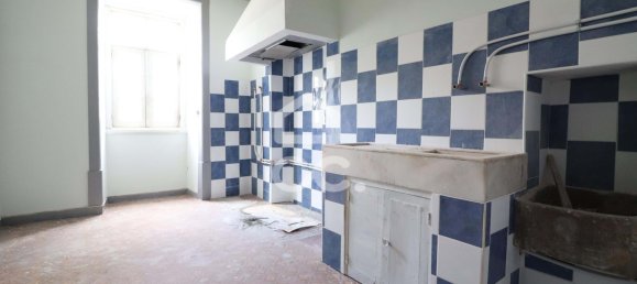 9 bedrooms Building in Coimbra, Portugal No. 64477 11