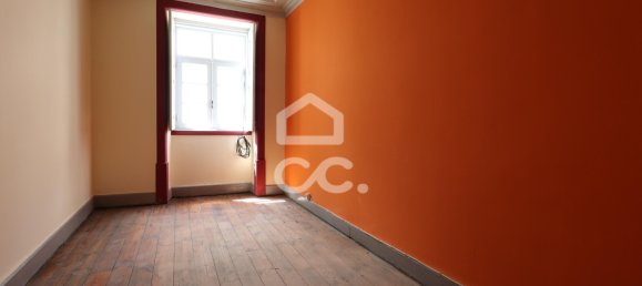 9 bedrooms Building in Coimbra, Portugal No. 64477 13