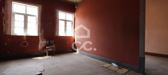 9 bedrooms Building in Coimbra, Portugal No. 64477 16