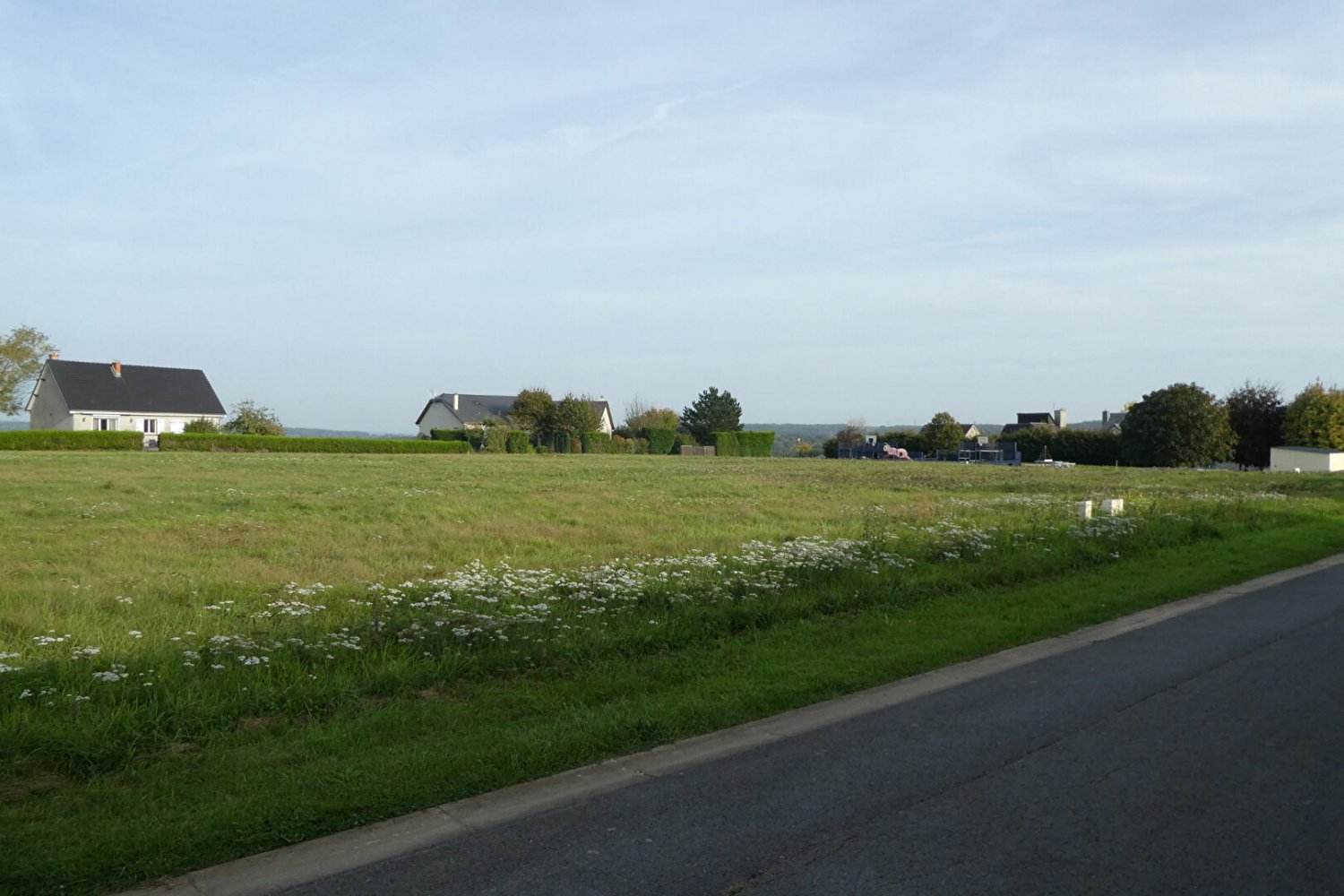 Grundstück in Saint-Marceau, France, Nr. 77157