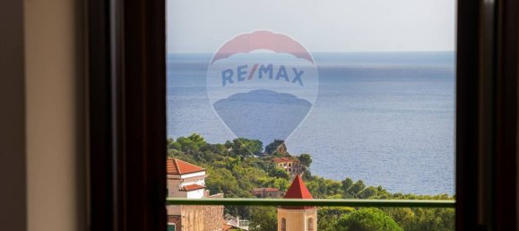 2 Schlafzimmer Haus in Maratea, Italy, Nr. 352661 40