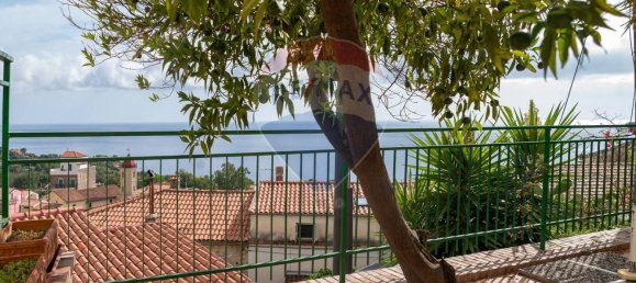 2 Schlafzimmer Haus in Maratea, Italy, Nr. 352661 4