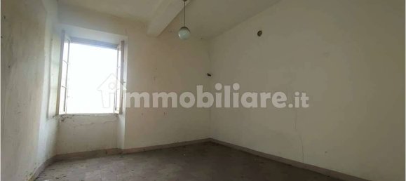 4 bedrooms House in Civate, Italy No. 154573 9