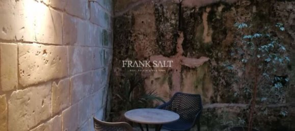 Таунхаус с 4 спальнями в Сенглеа, Мальта № 8422 13