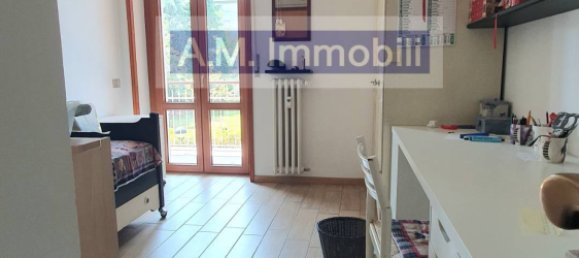 4 غرف نوم شقة في Cormano, Italy رقم 380560 21