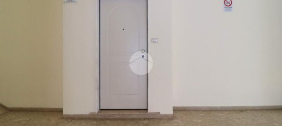 Apartamento de 2 dormitorios en Pescara, Italy No. 337772 14