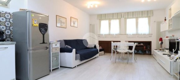 Apartamento de 2 dormitorios en Pescara, Italy No. 337772 3