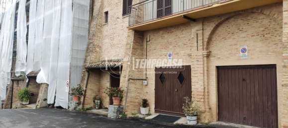 4 rooms House in Recanati, Italy No. 151238 26