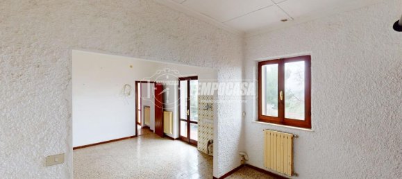 4 rooms House in Recanati, Italy No. 151238 2