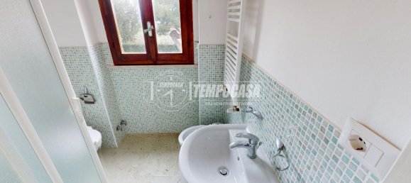 4 rooms House in Recanati, Italy No. 151238 12
