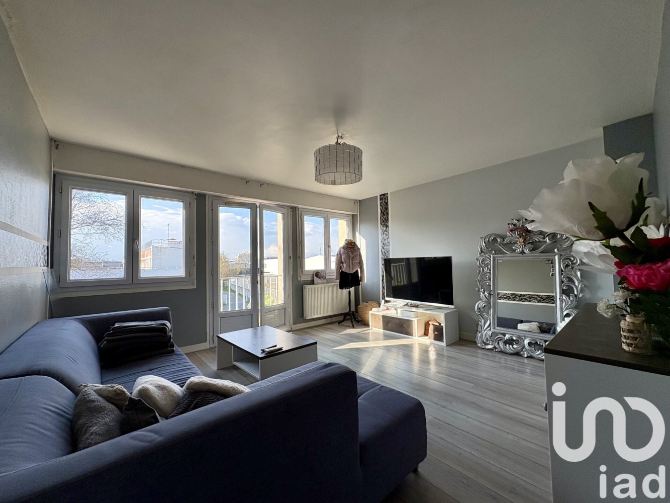 Apartamento de 2 dormitorios en Saint-Herblain, France No. 357943