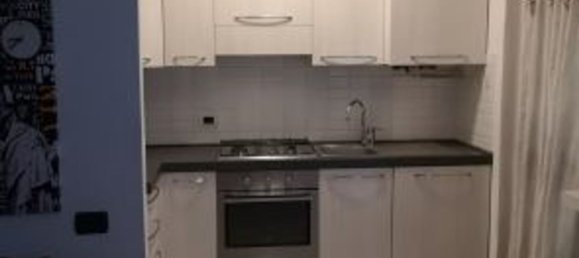 3 rooms Apartment in Rozzano, Italy No. 100202 9