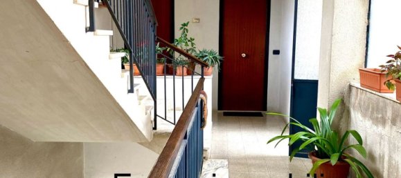 Apartamento de 3 habitaciónes en Messina, Italy No. 84706 41