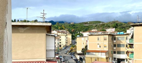 Apartamento de 3 habitaciónes en Messina, Italy No. 84706 5