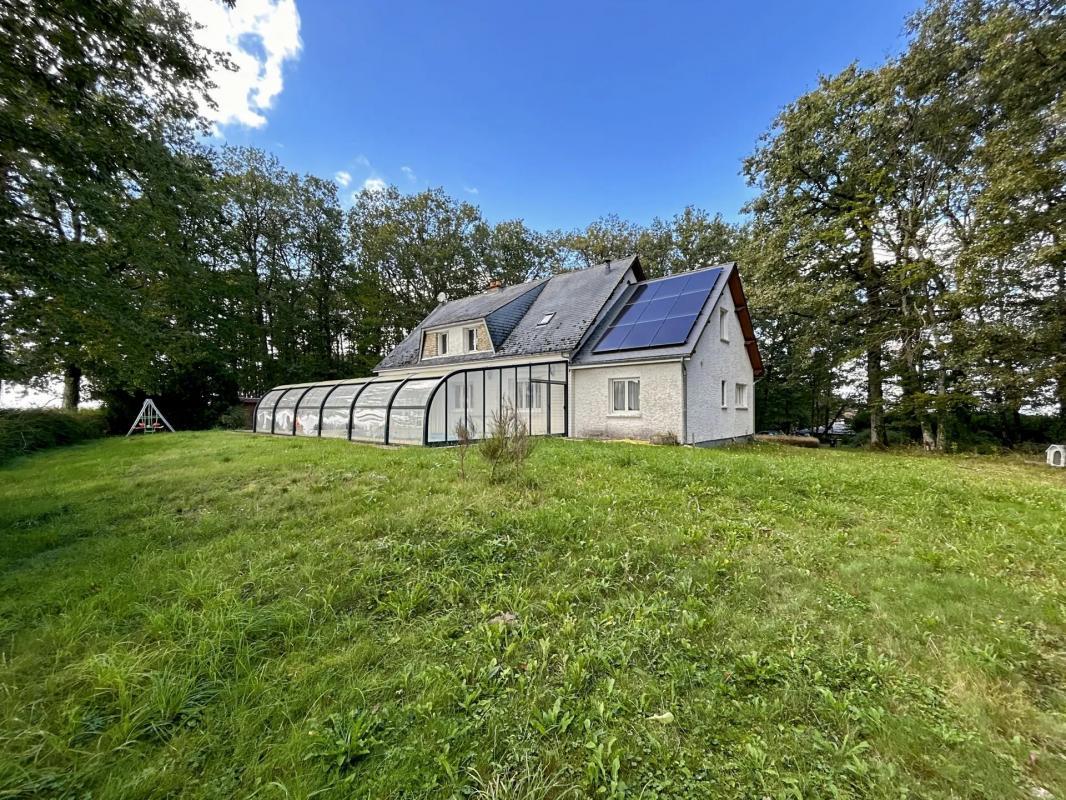 5 bedrooms House in Etais-la-Sauvin, France No. 48378