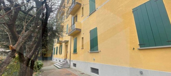 5-salle Appartement à Bologna, Italy No. 34473 14