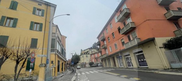 5-salle Appartement à Bologna, Italy No. 34473 17