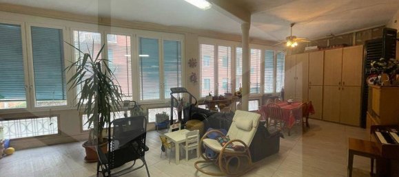 5-salle Appartement à Bologna, Italy No. 34473 8