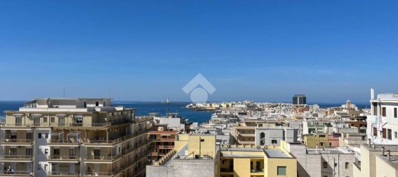 4-salle Appartement à Gallipoli, Italy No. 9466 50