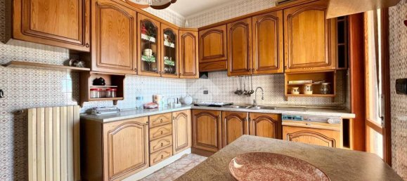 4-salle Appartement à Gallipoli, Italy No. 9466 76