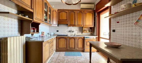 4-salle Appartement à Gallipoli, Italy No. 9466 75