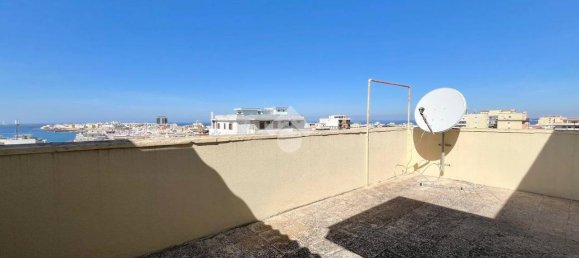 4-salle Appartement à Gallipoli, Italy No. 9466 15