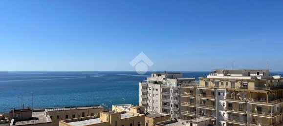 4-salle Appartement à Gallipoli, Italy No. 9466 71