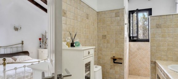 6 غرف نوم فيلا في Alicante, Spain رقم 170302 14