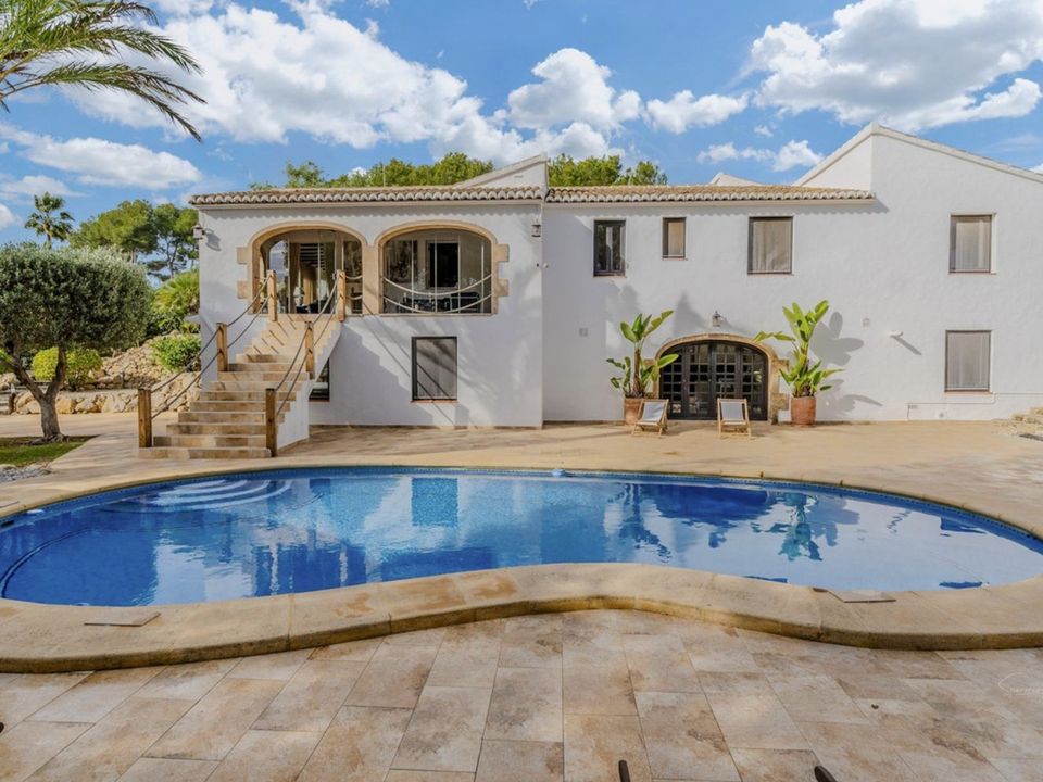 6 غرف نوم فيلا في Alicante, Spain رقم 170302