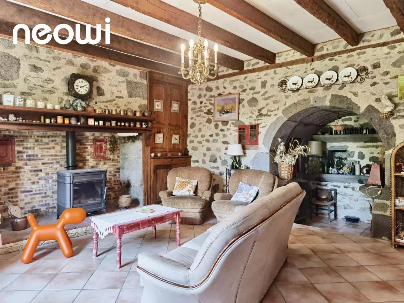 3 chambres Maison à Cantal, France No. 302739