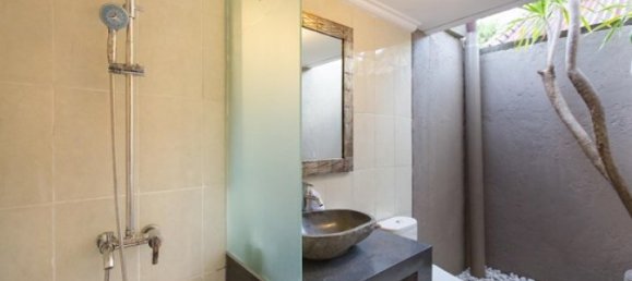 3 Schlafzimmer Villa in Seminyak, Indonesia, Nr. 3384 16